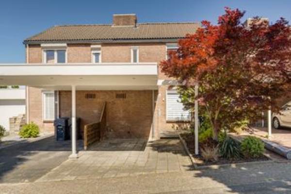 Woning Eikenlaan 20 Spaubeek