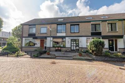 Woning Patrijsstraat 61 Strijen