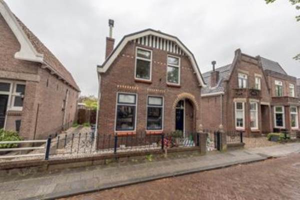Woning Koninginneweg 78 Oud-Beijerland