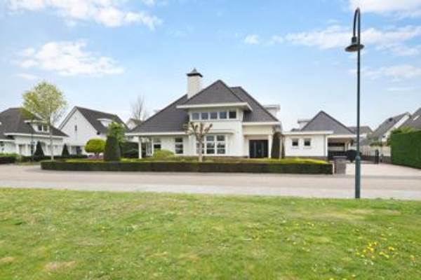 Woning Zwanebloemsingel 32 Helmond