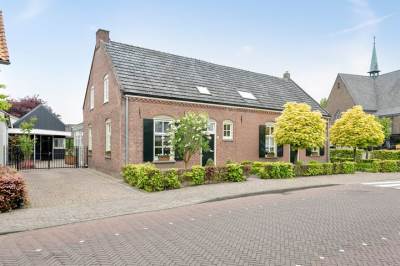 Woning Kerkstraat 14 Oost West en Middelbeers