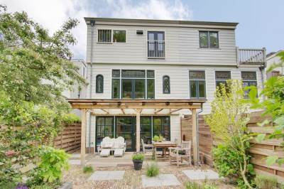 Woning Nieuwendammerdijk 132 Amsterdam