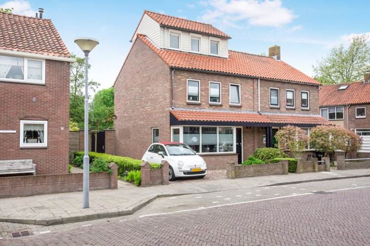 Woning Jan van Scorelstraat 17 Heemskerk