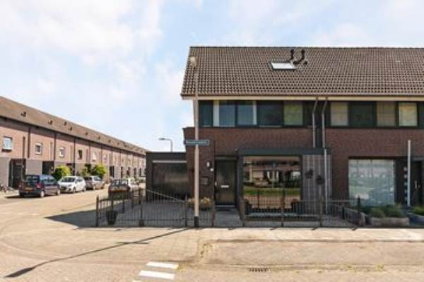 Woning Mosselhoekplein 1 Tilburg