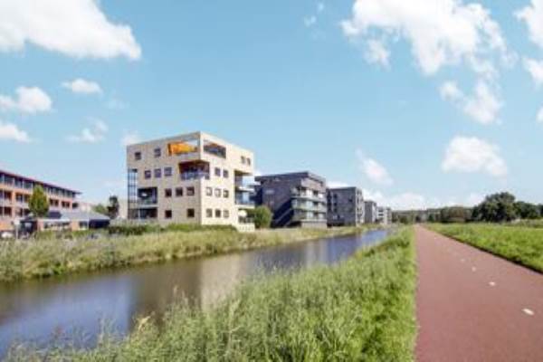 Woning L. Springerstraat 122 Velserbroek