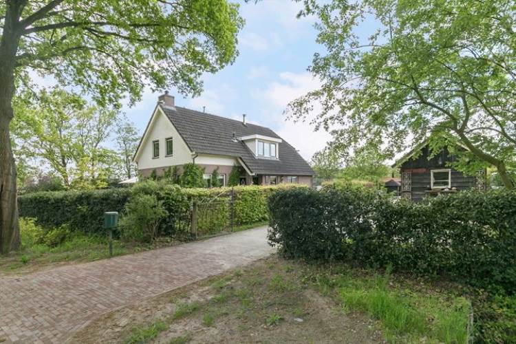 Woning M.A. van Naamen van Eemneslaan 6A Wilhelminaoord