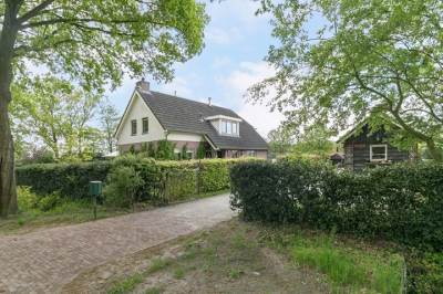 Woning M.A. van Naamen van Eemneslaan 6A Wilhelminaoord