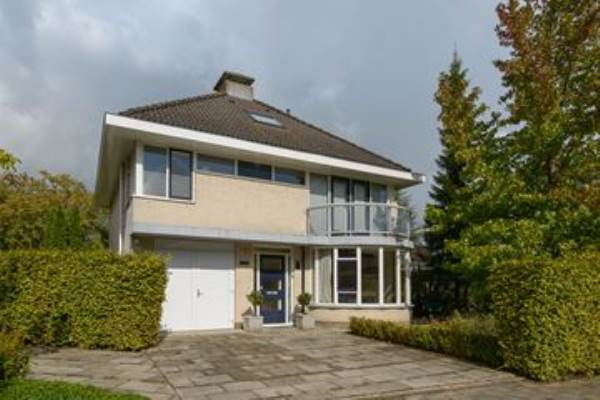 Woning Willem-Alexanderplantsoen 157 Barendrecht