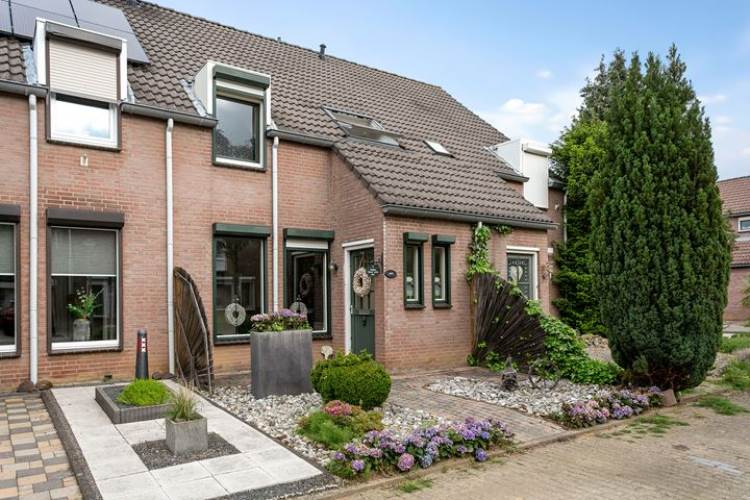 Woning Buizerdhorst 11 Roermond