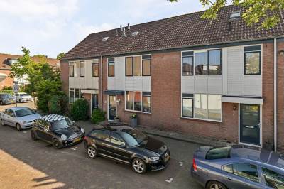 Woning Dr. G. Knuttelstraat 4 Den Haag