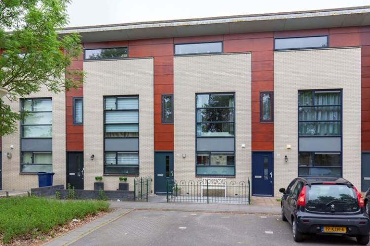 Woning Suze Robertsonstraat 27 Almere