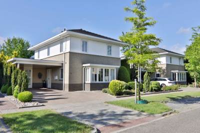 Woning Bakkerneslaan 10 Hoogeveen