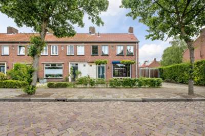 Woning Ruysdaelstraat 44 Rijen