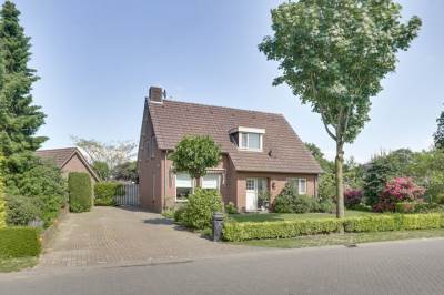 Woning Helenaveenseweg 4 Grashoek