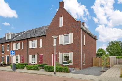 Woning Haarakker 27 Rhenoy