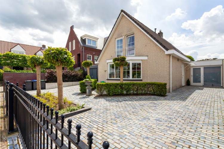 Woning Steenbreekvaren 33 Bergschenhoek