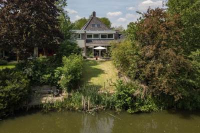 Woning Admiraal Helfrichstraat 26 Zuidhorn