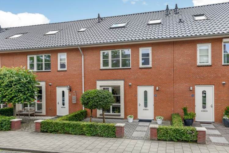 Woning Donar 14 Elst (GE)