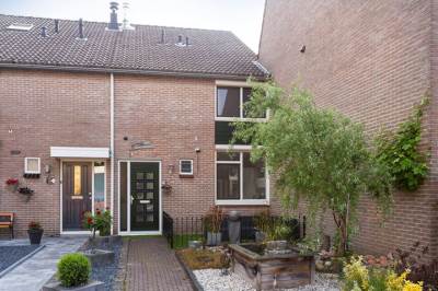 Woning Robert Stolzstraat 196 Hengelo (OV)