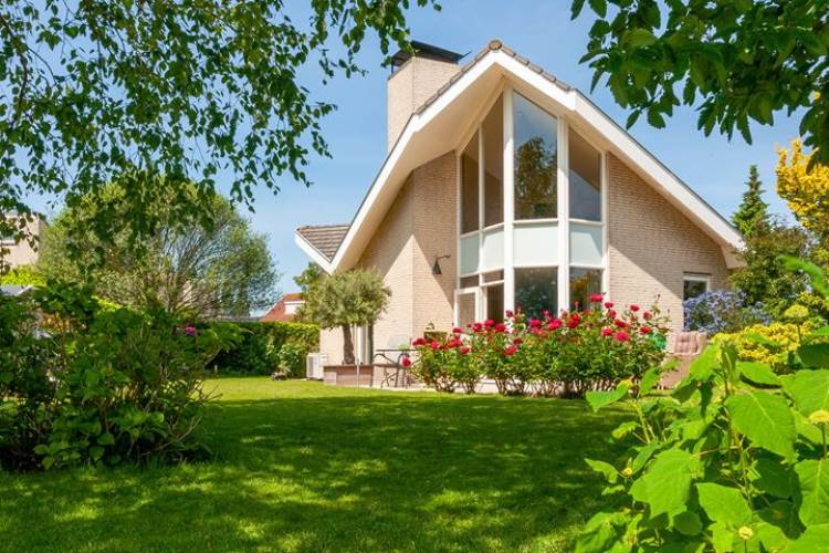 Woning de Vredenburg 15 Strijen
