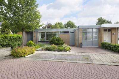 Woning Dr. J.J. van der Horststraat 26 Zaandijk