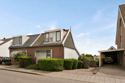 Woning Lisserdijk 317 Lisserbroek