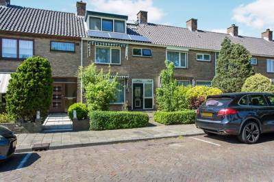 Woning Debora Bakelaan 7 Heemskerk