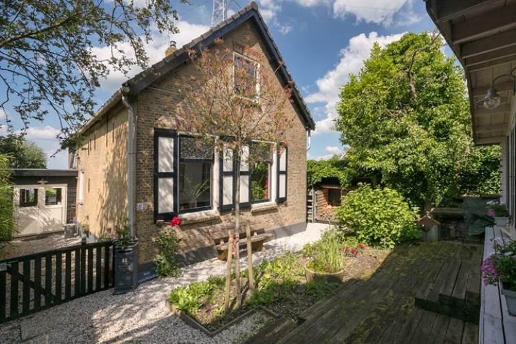 Woning Schuwacht 82 Lekkerkerk