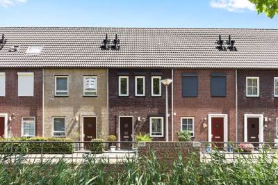 Woning Steur 208 Hendrik-Ido-Ambacht