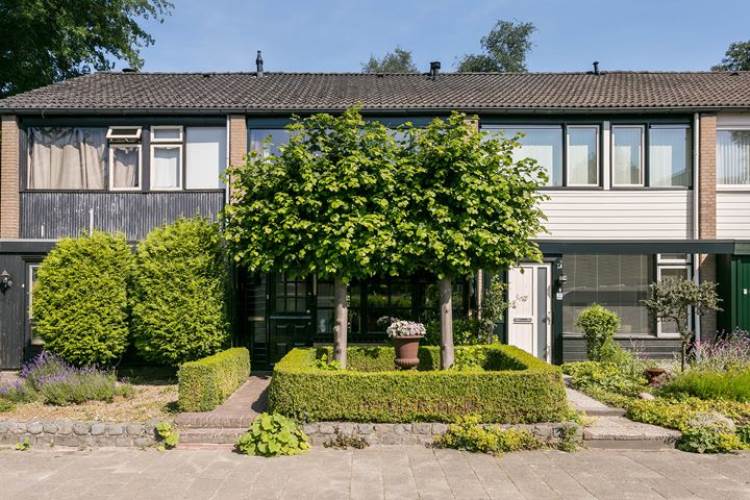 Woning Petuniastraat 27 Enschede