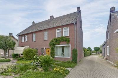 Woning van Hövellstraat 28 Helden