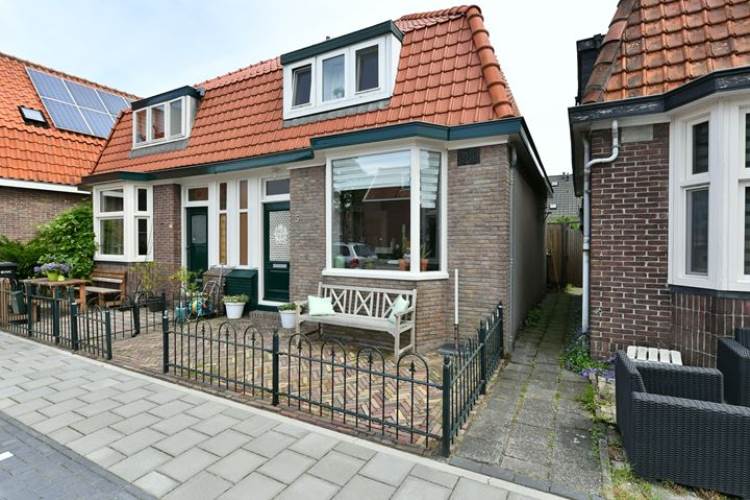 Woning Voltastraat 5 Wormerveer