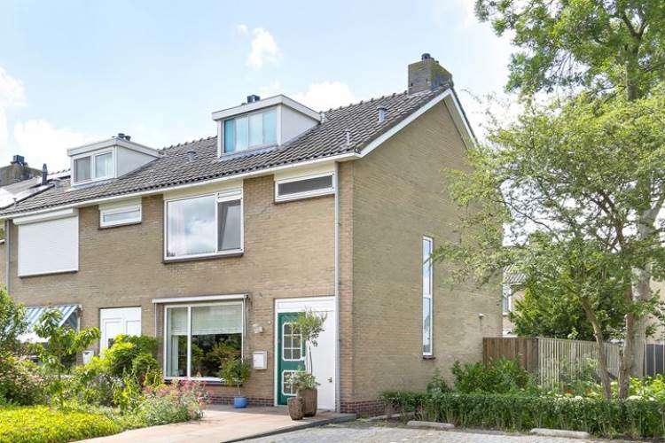 Woning Kamillestraat 2 Krommenie