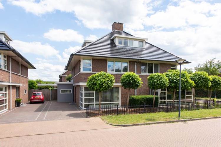 Woning Valkenlaar 73 Bavel (Gem. Breda)