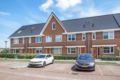 Woning Albert van Damstraat 28 Zwaag