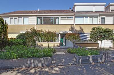 Woning van Loenenlaan 49 Beverwijk
