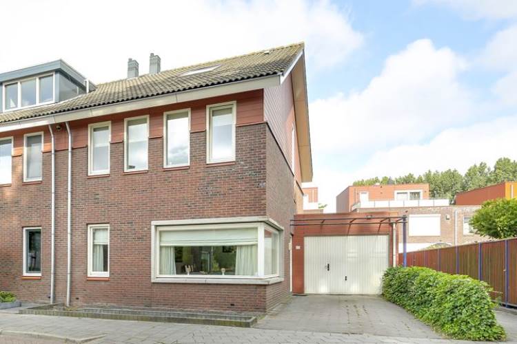 Woning George Louis Jambroesstraat 17 Zaandam