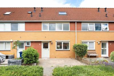 Woning Adrienne Solserstraat 16 Almere