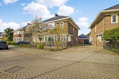 Woning Burg Simonsstraat 2 Halfweg