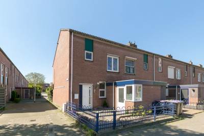 Woning Donk 32 Spijkenisse