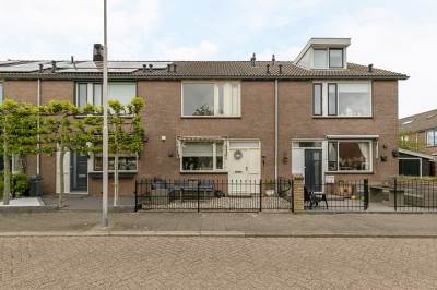 Woning John F. Kennedystraat 65 Heinenoord