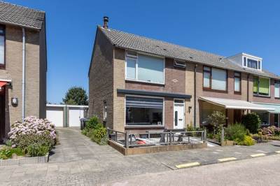 Woning Meeuwenlaan 27 Bergschenhoek