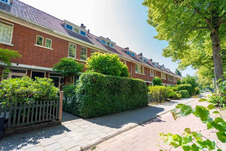 Woning Van Zuylen van Nijeveltstraat 131 Wassenaar
