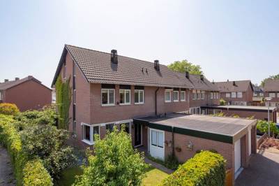 Woning Jan van Nassauplein 2 Buren (GE)