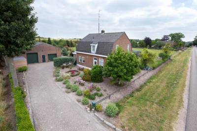 Woning Hoge Donk 45 St. Willebrord