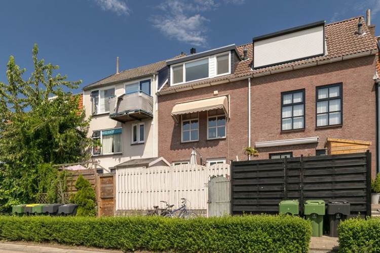 Woning Oostdijk 76 Oud-Beijerland