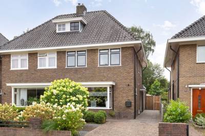 Woning Mr. P.J. Troelstrastraat 6 Hengelo (OV)