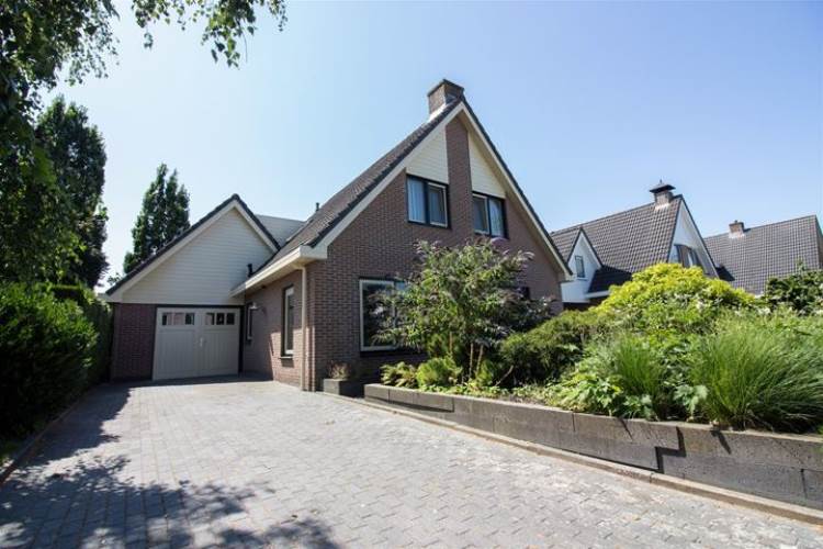 Woning Hulft 11 Bovenkarspel