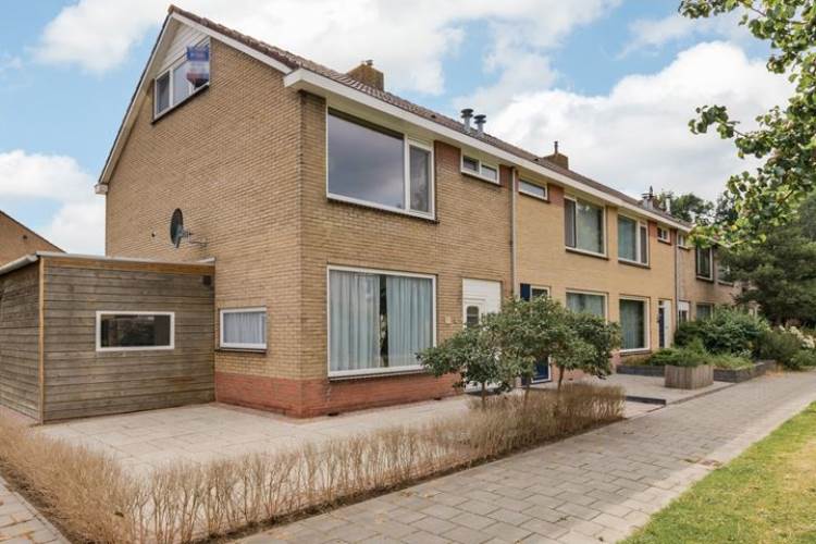 Woning Leenmanstraat 2 Heenvliet