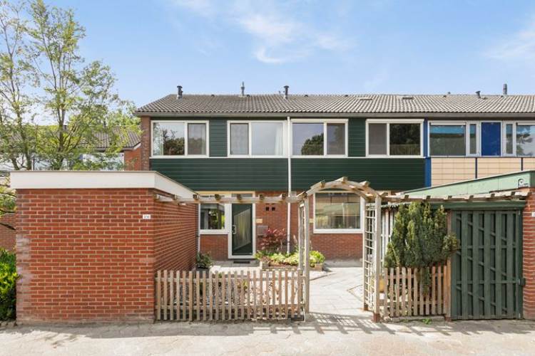 Woning Benraatshoef 216 Raamsdonksveer